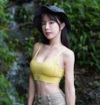 基础精选展示页